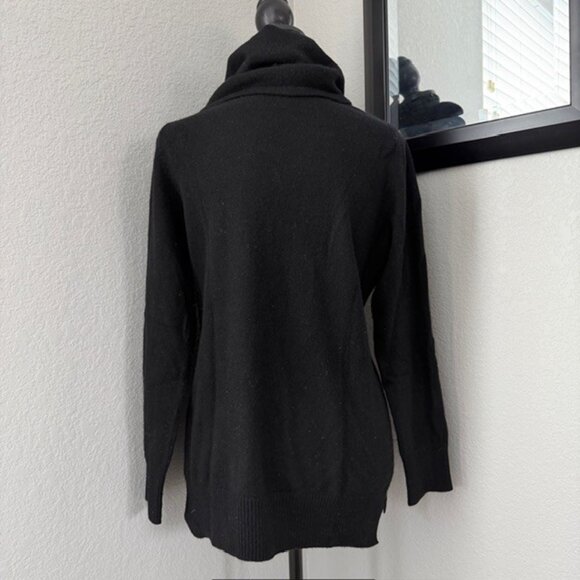 LL Bean 100% Cashmere Black Cowl Turtleneck Sweater Medium - Picture 4 of 11
